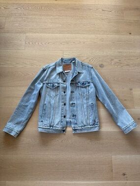 Levi's Light Blue Denim Jacket with Brown Leather Patch